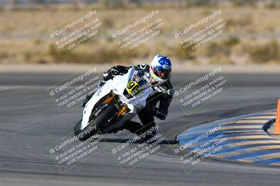 media/Jan-09-2022-SoCal Trackdays (Sun) [[2b1fec8404]]/Turn 11 (935am)/